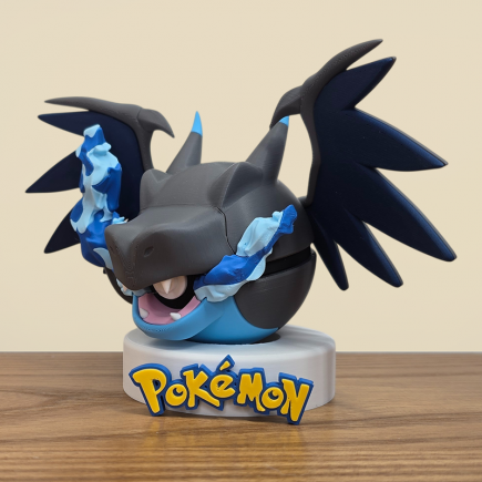 Pokéball Méga Dracaufeu X : Embrasez la puissance du feu et du dragon !