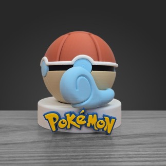 Découvrez la Poké Ball Carapuce unique ! Un objet de collection adorable pour les fans de Pokémon Eau.